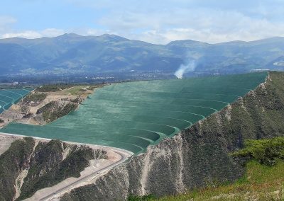 Zufahrtsbereich, Internationaler Flughafen Mariscal Sucre, Ecuador